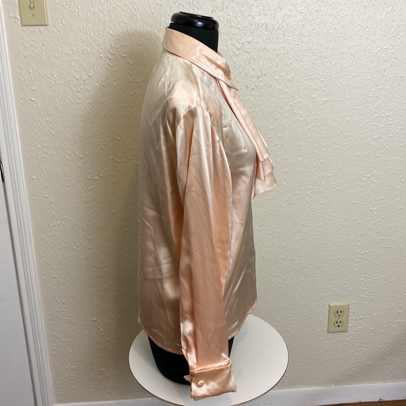 Calvin Klein Vintage Silk button up top - Picture 2 of 5